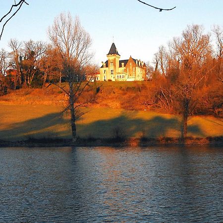 Chateau De Bellevue B&B Et Appartements Avec Piscine Saisonal Chauffee Et Chambres Partout Climatisees Saint-Avit  Exteriör bild