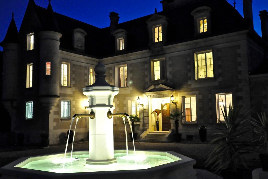 Chateau De Bellevue B&B Et Appartements Avec Piscine Saisonal Chauffee Et Chambres Partout Climatisees Saint-Avit  Exteriör bild