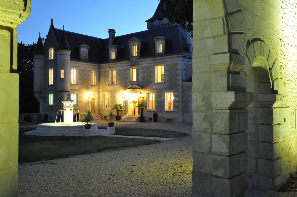 Chateau De Bellevue B&B Et Appartements Avec Piscine Saisonal Chauffee Et Chambres Partout Climatisees Saint-Avit  Exteriör bild
