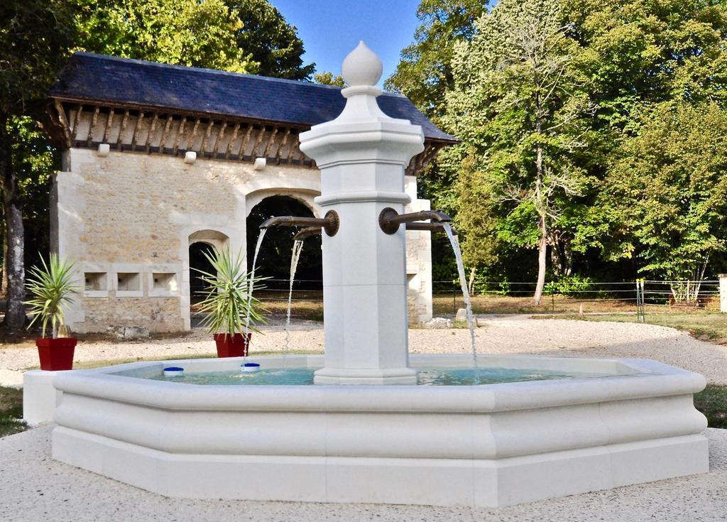Chateau De Bellevue B&B Et Appartements Avec Piscine Saisonal Chauffee Et Chambres Partout Climatisees Saint-Avit  Exteriör bild