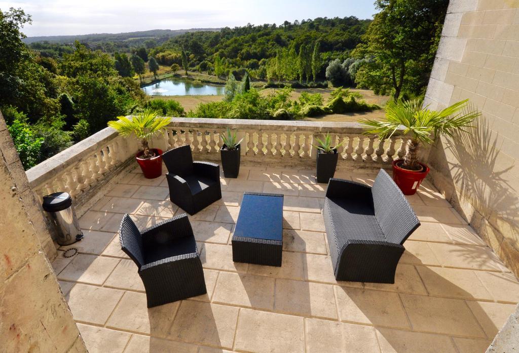 Chateau De Bellevue B&B Et Appartements Avec Piscine Saisonal Chauffee Et Chambres Partout Climatisees Saint-Avit  Exteriör bild